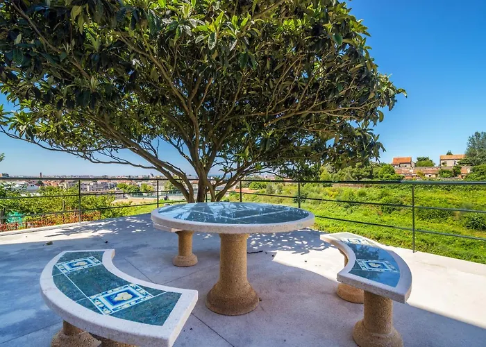 Maredimo Village Casa 6 *